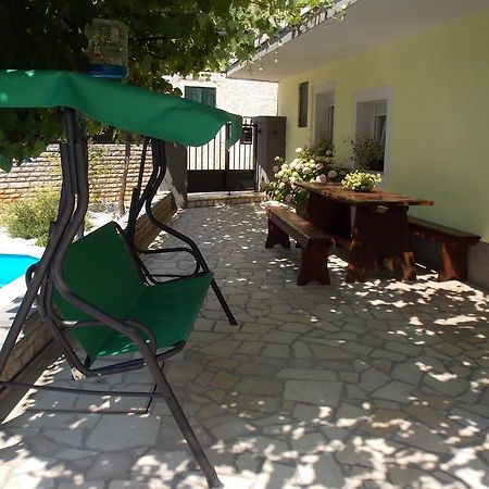 Aurelia Apartment Liznjan Bagian luar foto