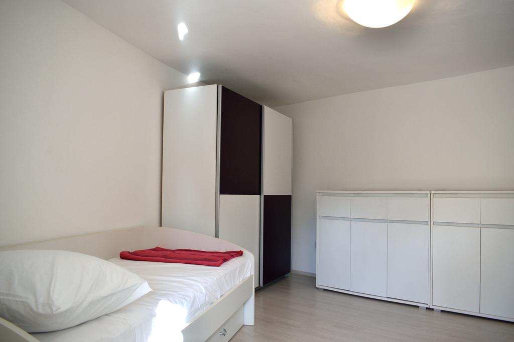 Aurelia Apartment Liznjan Bagian luar foto